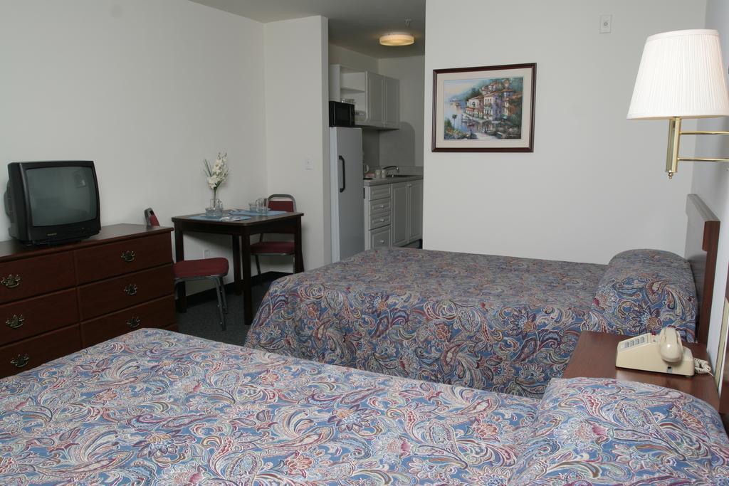 Intown Suites Extended Stay Select Hampton Va Exterior foto